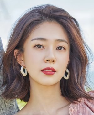 Baek Jin-Hee