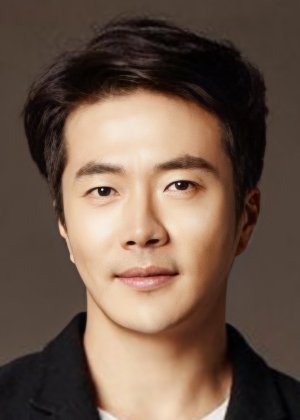 Kwon Sang Woo in Curtain Call Korean Drama (2022)