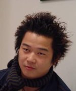 Yong Yi