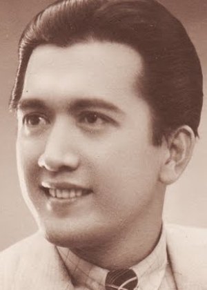Gregorio Fernandez in Dalawang Daigdig Philippines Movie(1946)
