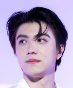 Bruce Sirikorn Kananurak