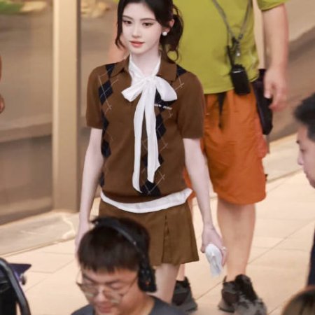 Ju Jing Yi