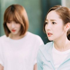 Kim Ji Ah photo
