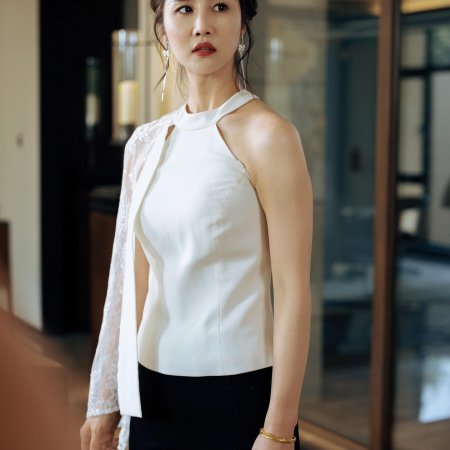 Xiao Shi De Ta Zhi Qian Jin Gui Lai (2024)