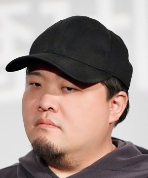 Yu Ren Wang