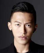 Tosh Zhang