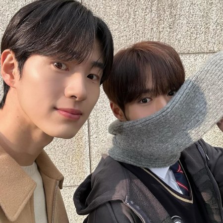 Secret Relationships (2025)