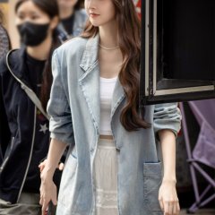 Where Her Hemline Brushed Chinese Drama photo