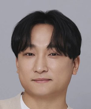 Hyun Min Yang