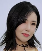 Yi Mo