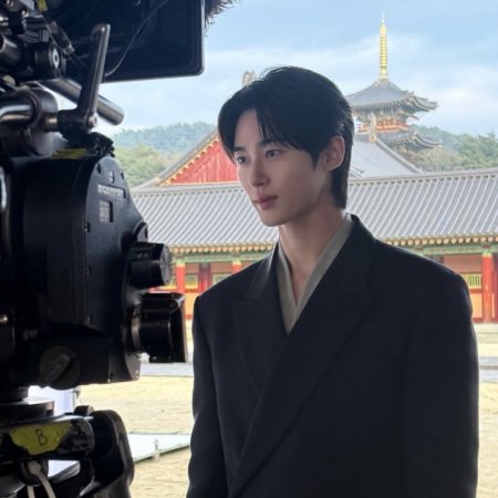 Perfect Crown (2026)