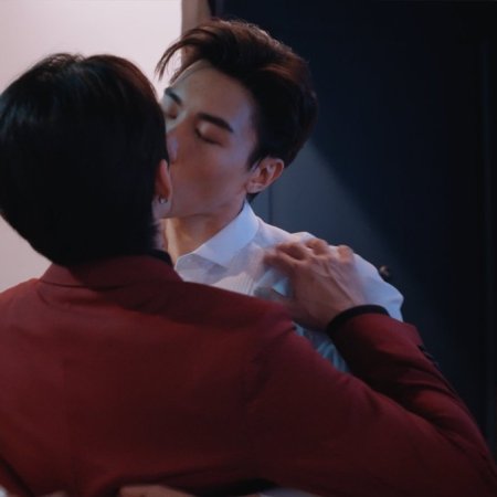 Toptap Jarukit Kaewmoonrueang