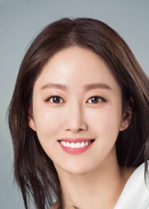Jeon Hye Bin in Revolutionary Sisters Korean Drama (2021)