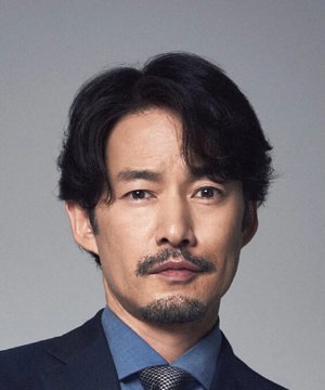 Yutaka Takenouchi