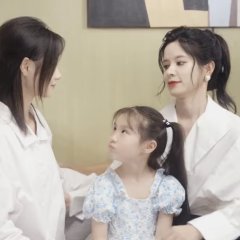 A Practical Guide to Being a Superstar's Assistant Chinese Drama photo