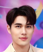 Auto Satirapong Raweearamwong