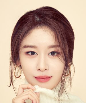 Biodata Park Ji Yeon - seam52