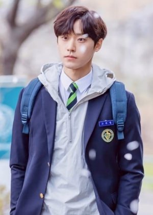 Hong Dae Young [Teen] / Go Woo Young | Eighteen Again