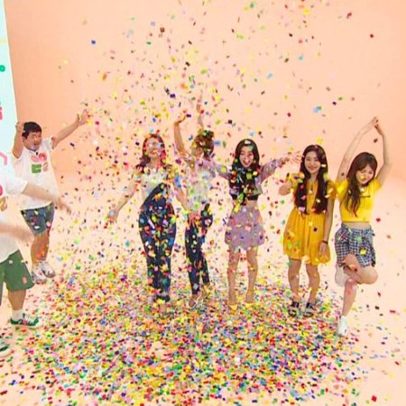 Idol Room (2018)