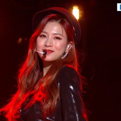 You Hee Yeol's Sketchbook (2009) photo