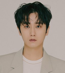 Heo Young Saeng Fotoğraf
