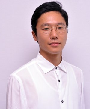 Naoyuki Kase 