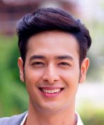 White Kulthawat Buacharoen