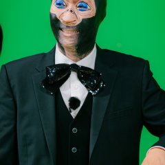 Running Man (2010) photo