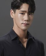 Lee Yoon Hwan