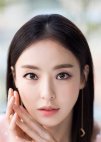 Lee Da Hee di The Beauty Inside Drama Korea (2018)