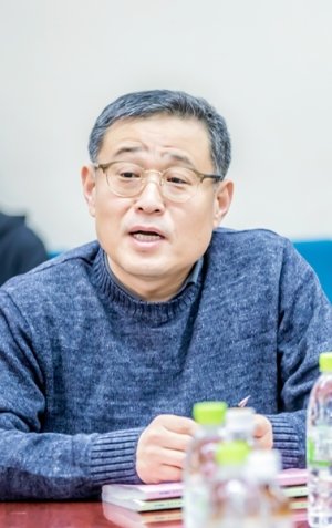 Moon Seok Choi
