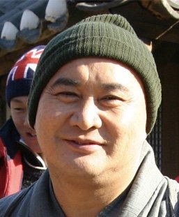 Jong Geun Yoo