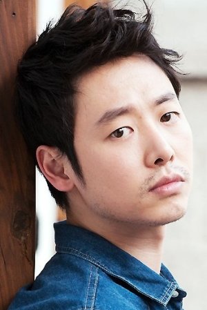 Kim Dong Wook (1983) - MyDramaList