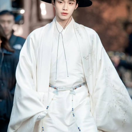 Reborn of the Rightful ()