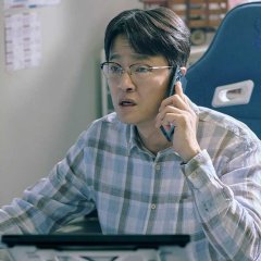 Notes from the Last Row Korean Drama photo
