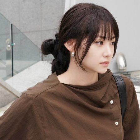Kang Mi Na