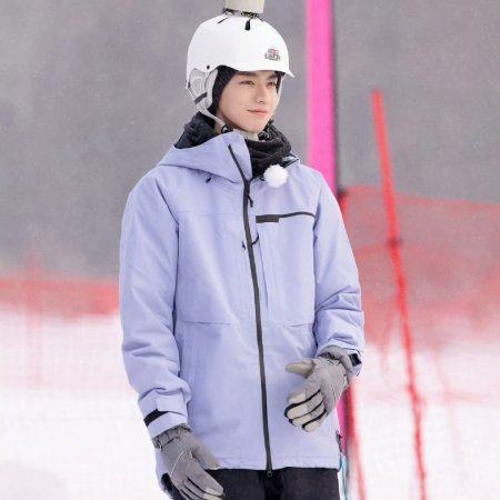 Let's Go Skiing (2022)