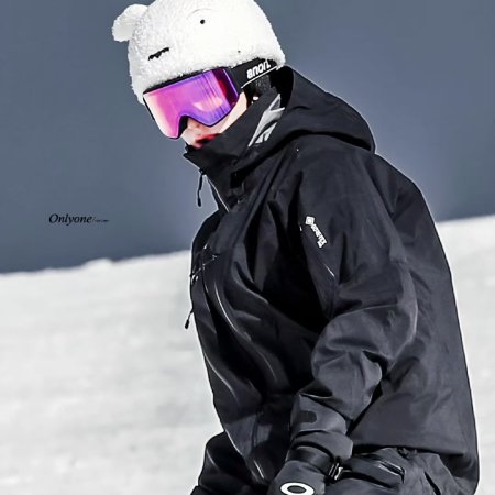 Ski into Love (2025)
