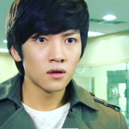 Smile, Dong Hae (2010)