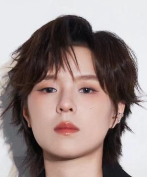 Yun Qing Yang