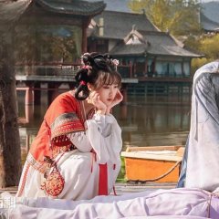 The Little Red Matchmaker Chinese Drama photo