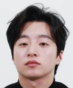 Yong Ju Jung