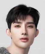 Fronk Tharadol Aiamphan