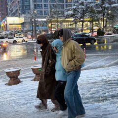 Kkotboda Cheongchun: Rimitideu Edisyeon Korean TV Program(2026) photo