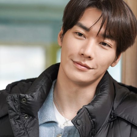 Walking on Thin Ice (2025)