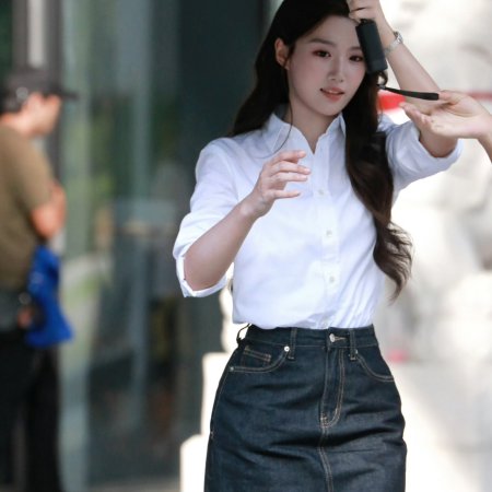 When I Meet the Moon (2026)