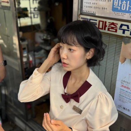 Undercover Miss Hong (2026)