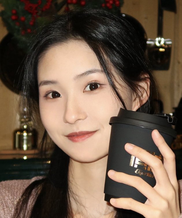 Yu Wei Zhong