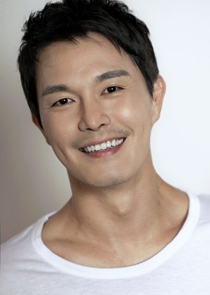 Kang Ji Woon