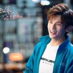 Falling Into Your Smile, Mergulhando em seu sorriso, Caindo em seu sorriso,  你 微笑 时 很美 - CDrama(2021) 